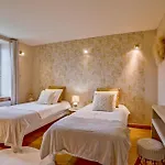 Ferienhaus Luxurious In L'Etang-Bertrand