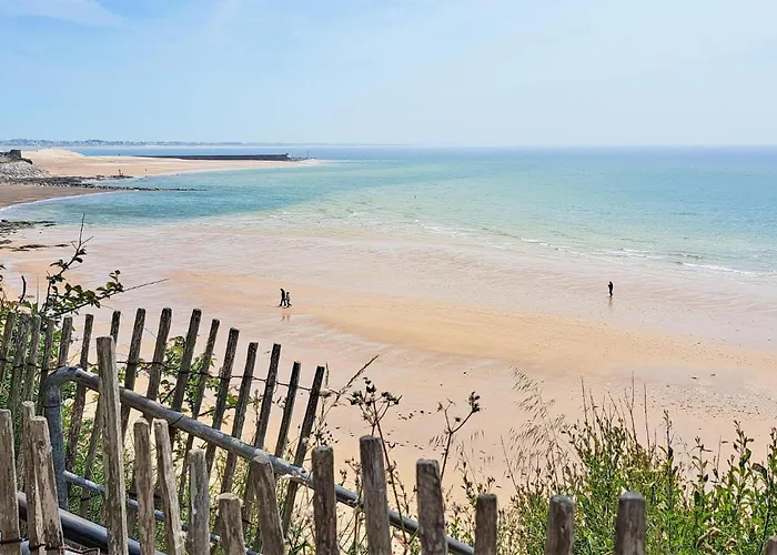 Semesterbostad Stunning In